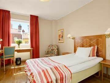 Hotell Western Esplanade 3*
